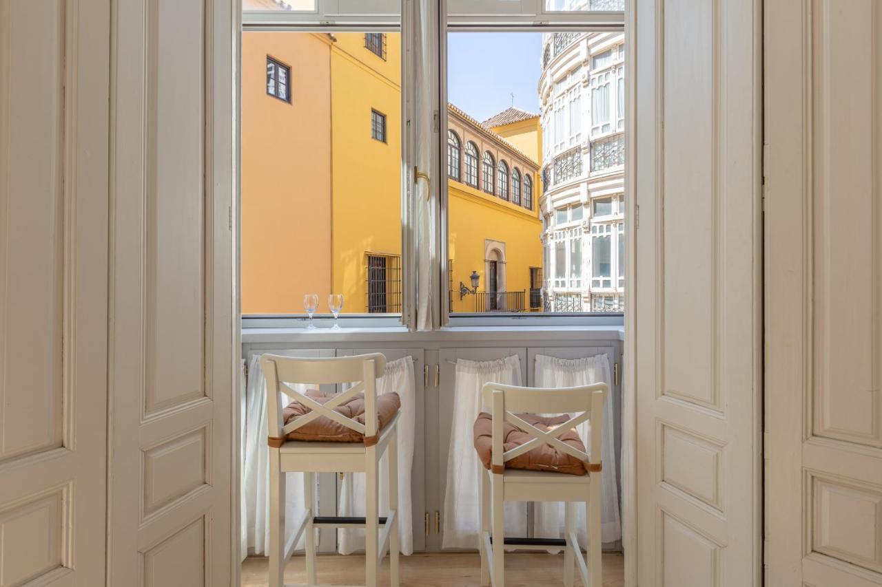 Luminoso Apartamento De Dos Habitaciones Con Vistas A Las Catedral Malaga Exterior photo